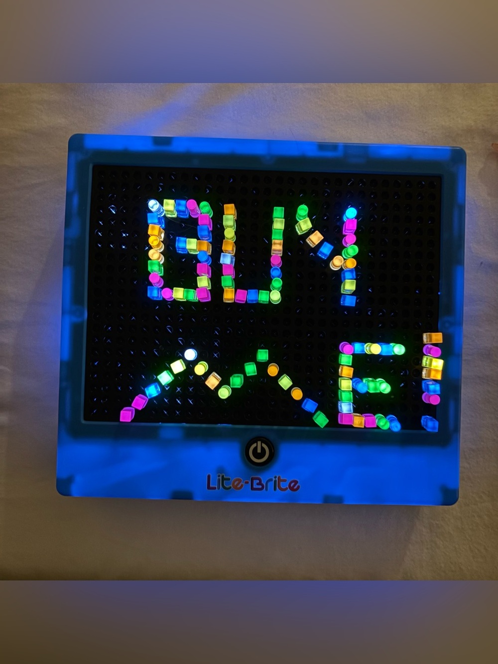 Basic Fun! Lite Brite Portable Tablet in Blue with a Light Up Grid - Picture 4 of 4